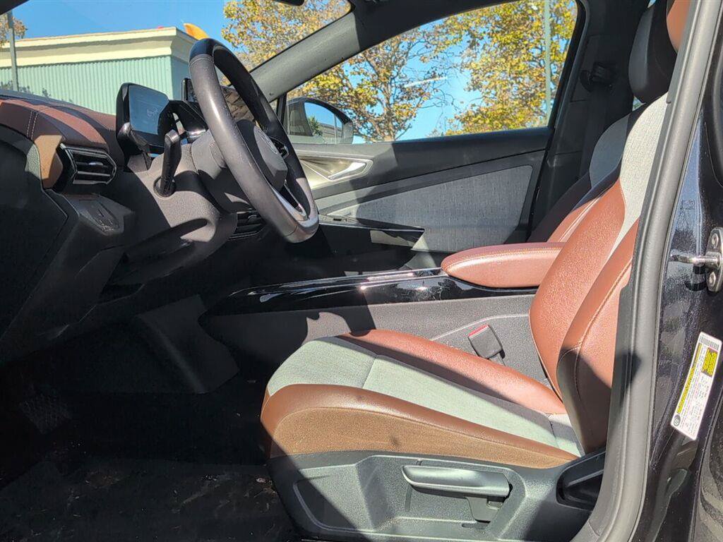 Used 2023 Volkswagen ID.4 Pro RWD image 12