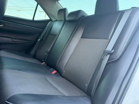 Used 2014 Toyota Corolla S FWD image 13