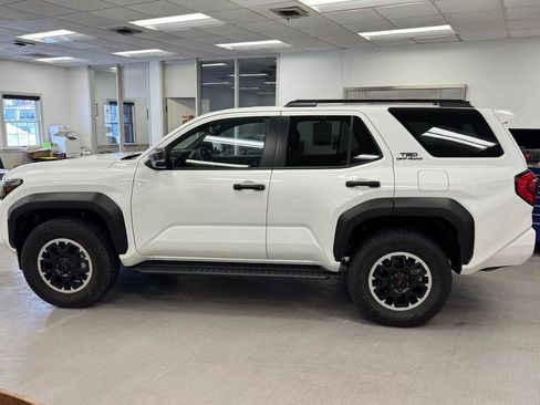 Used 2025 Toyota 4Runner TRD Off-Road image 20