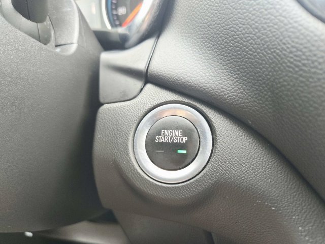 Used 2023 Chevrolet Equinox LT FWD image 27