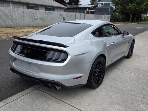 Used 2019 Ford Mustang GT w/ Equipment Group 301A image 7