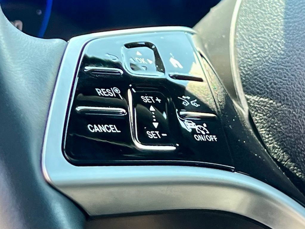 Certified 2023 Mercedes-Benz EQS 450+ 4MATIC SUV image 35
