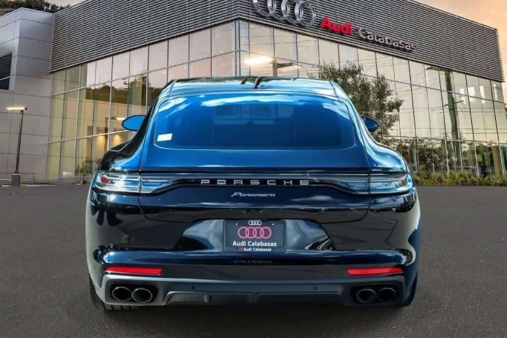 Used 2023 Porsche Panamera RWD image 5