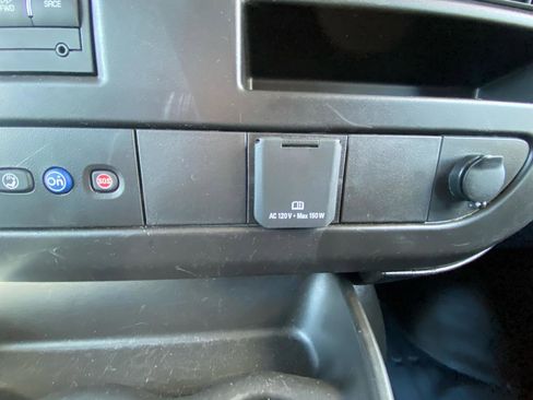 Used 2024 GMC Savana 2500 w/ Driver Convenience Package image 26