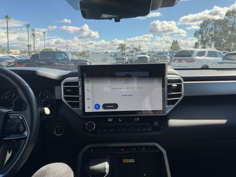 Used 2023 Toyota Tundra Limited image 7