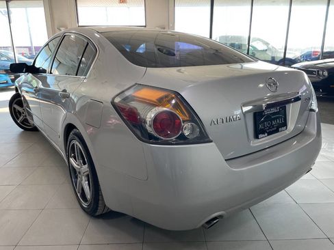Used 2011 Nissan Altima 2.5 S image 5