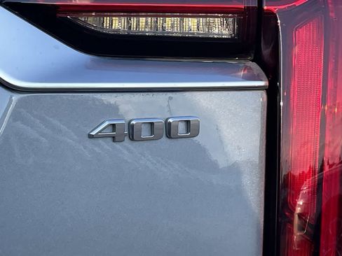 Certified 2024 Cadillac XT6 Premium Luxury w/ LPO, Floor Liner Package image 43