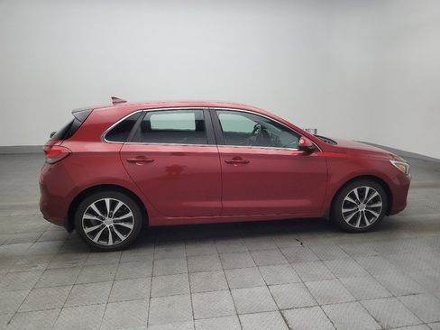 Used 2018 Hyundai Elantra GT FWD image 10