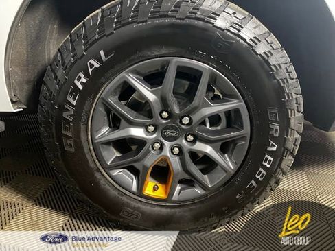 Used 2025 Ford Expedition Tremor AWD/4WD image 27
