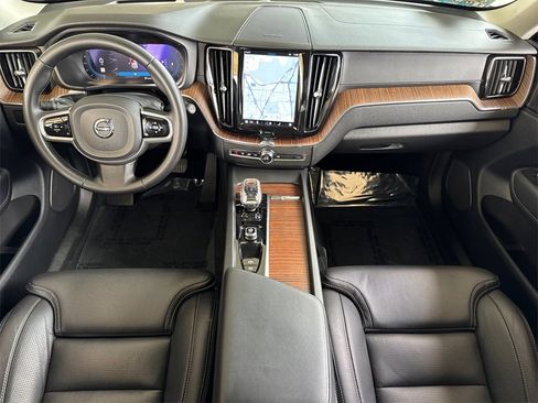 Certified 2023 Volvo XC60 B5 Ultimate w/ Climate Package image 12