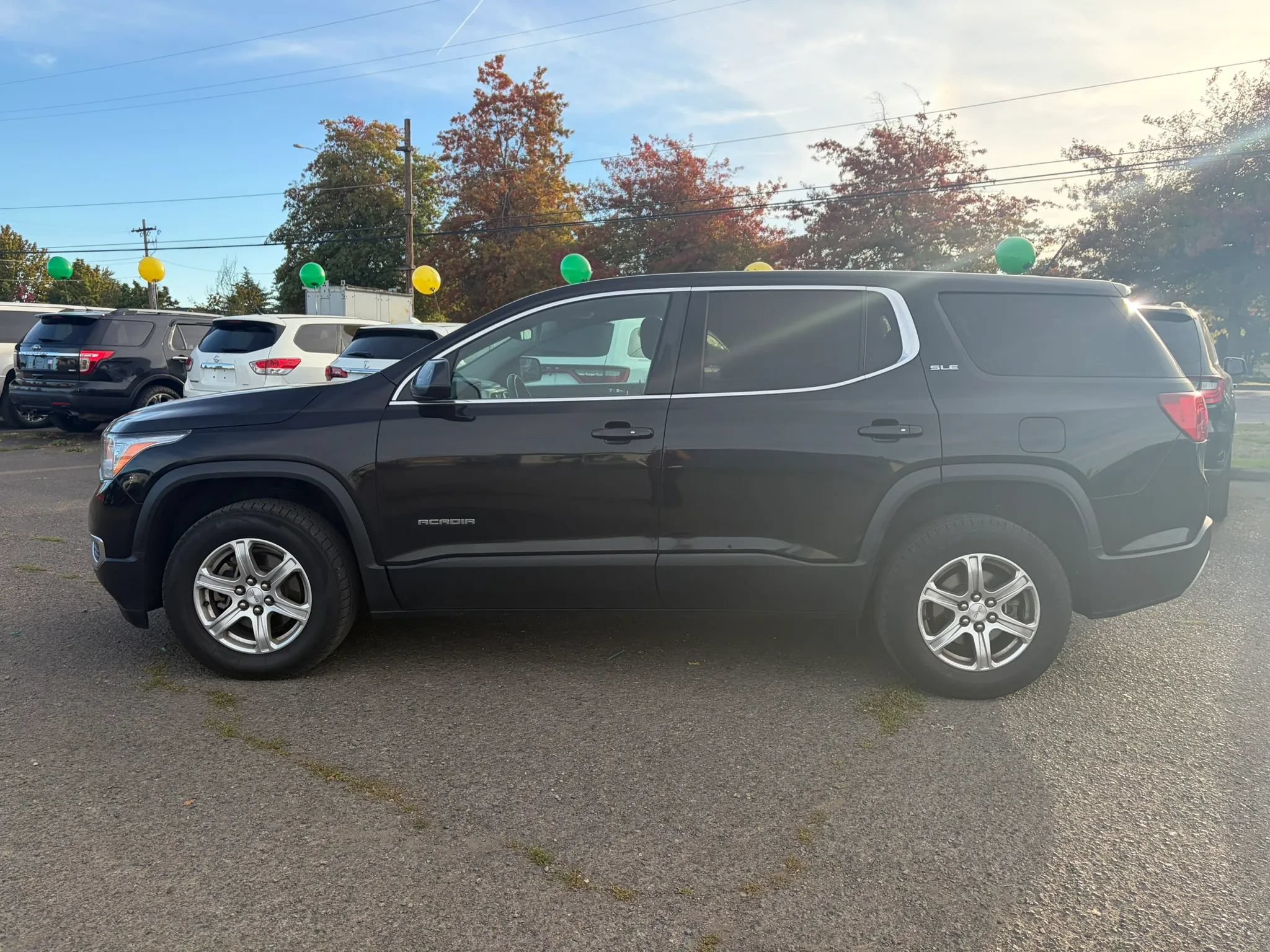 Used 2018 GMC Acadia SLE AWD/4WD image 6