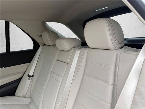New 2026 Mercedes-Benz GLE 350 4MATIC image 16