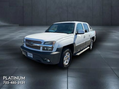 Used 2003 Chevrolet Avalanche 4x4 w/ Suspension Package, Off-Road image 6
