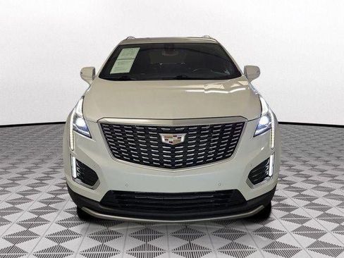 Certified 2023 Cadillac XT5 Premium Luxury FWD image 2