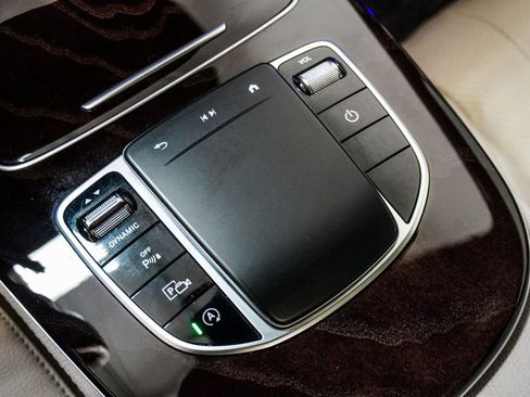 Used 2021 Mercedes-Benz E 350 Sedan w/ Premium Package image 25