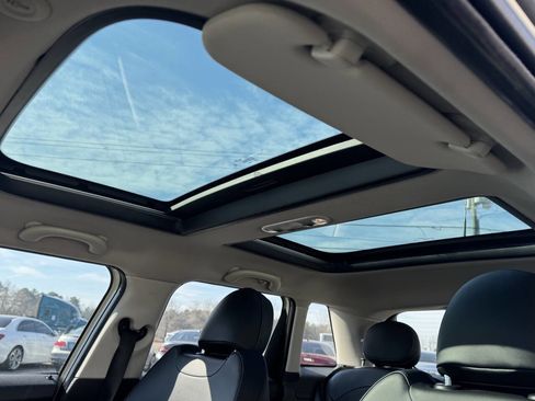 Used 2017 MINI Cooper S image 18