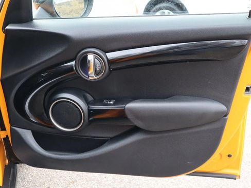 Used 2015 MINI Cooper S FWD image 14