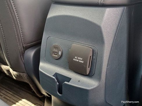 Used 2024 Ford Maverick Lariat w/ Black Appearance Package image 24