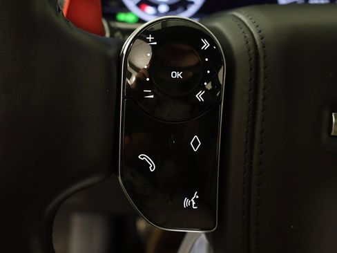 Used 2021 Land Rover Range Rover SV Autobiography Dynamic image 52