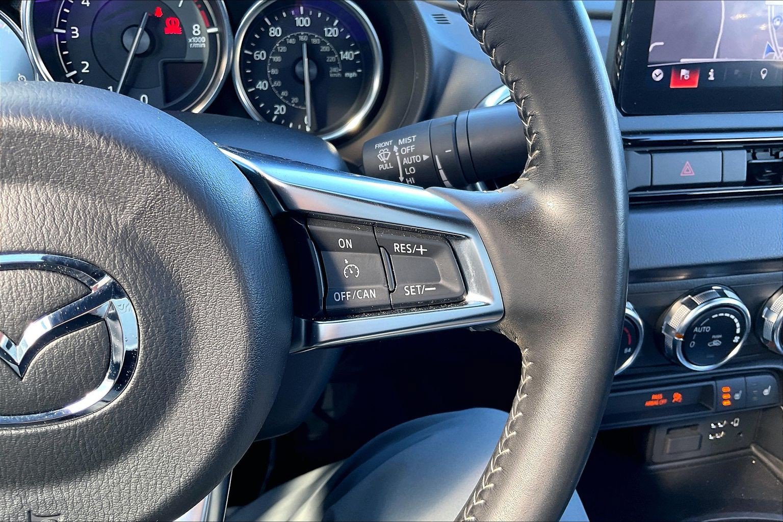 Used 2021 MAZDA MX-5 Miata Grand Touring RWD image 17