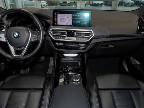 Used 2024 BMW X3 xDrive30i w/ Premium Package AWD/4WD image 2