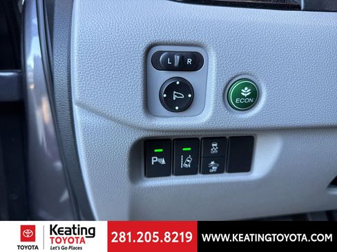 Used 2017 Honda Pilot Elite image 13