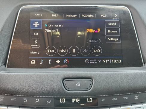 Used 2023 Cadillac XT4 Luxury FWD image 16