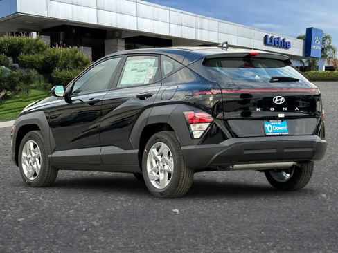 New 2026 Hyundai Kona SE image 6