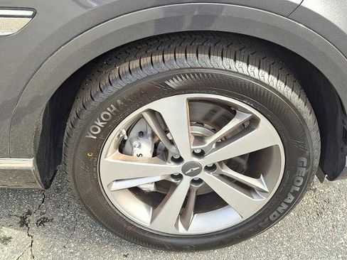 Used 2022 Genesis GV80 3.5T Advanced + image 9