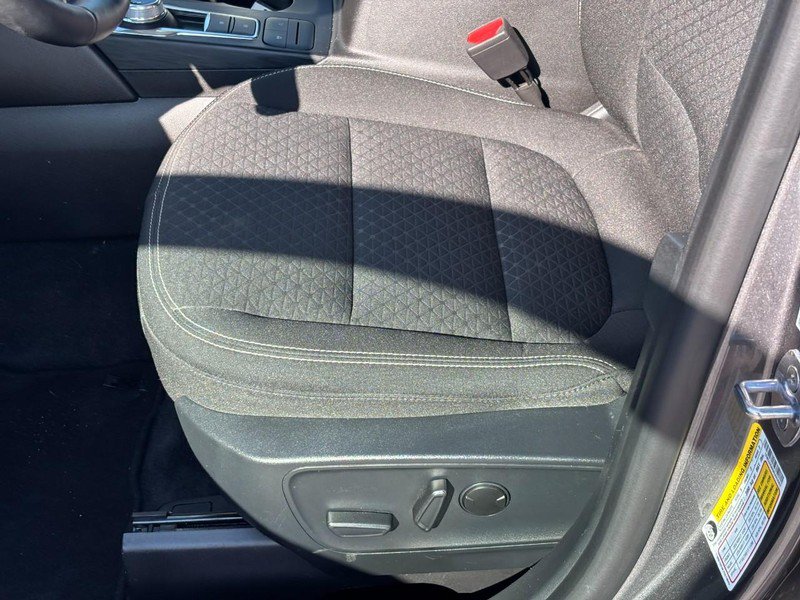 Used 2024 Ford Escape Active w/ Cold Weather Package FWD image 17