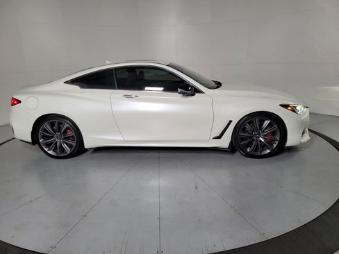Used 2022 INFINITI Q60 Red Sport 400 image 3