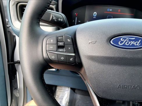 Used 2025 Ford Maverick Lariat w/ Black Appearance Package AWD/4WD image 17