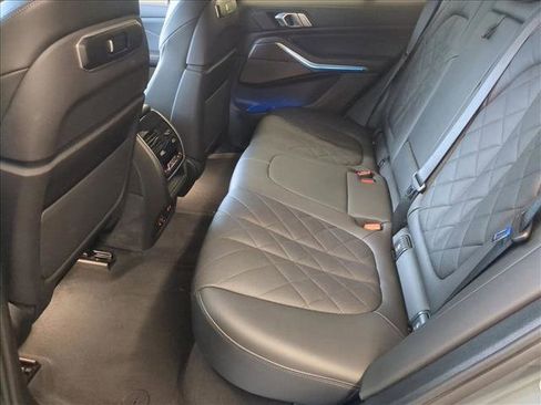 Used 2024 BMW X5 xDrive40i image 21