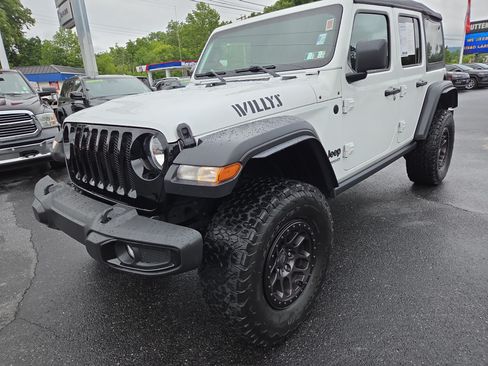 Certified 2022 Jeep Wrangler Unlimited Sport AWD/4WD image 8