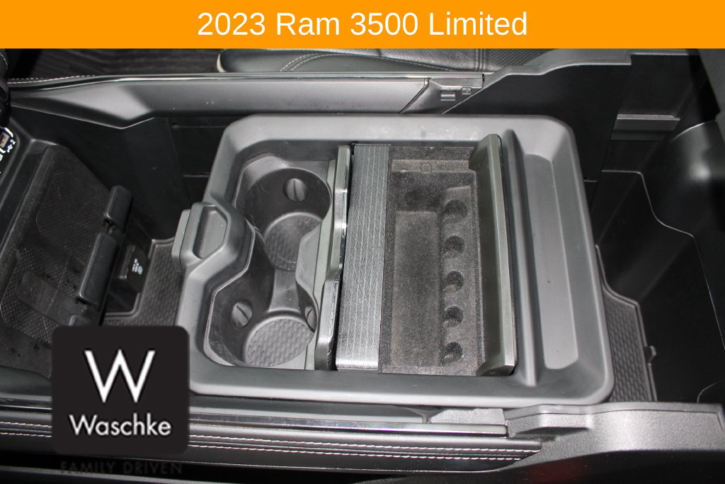 Used 2023 RAM 3500 Limited AWD/4WD image 44