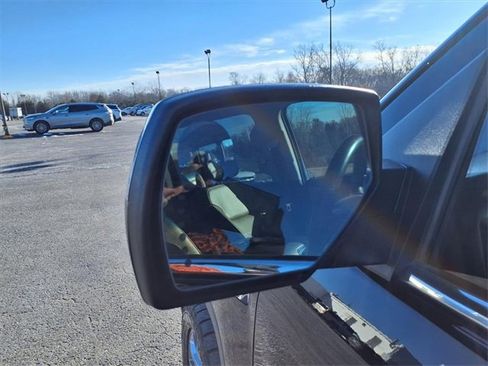 Used 2018 GMC Sierra 1500 Denali w/ Denali Ultimate Package image 40