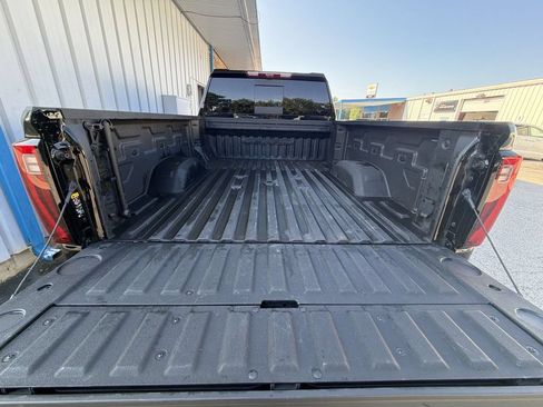 Used 2024 GMC Sierra 3500 Denali Ultimate AWD/4WD image 26