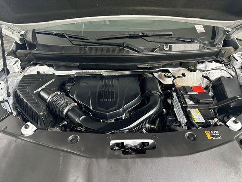Used 2025 Buick Enclave Preferred FWD image 35