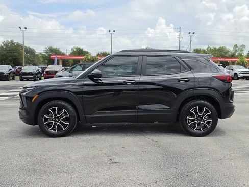 New 2026 Chevrolet TrailBlazer ACTIV w/ Convenience Package FWD image 2