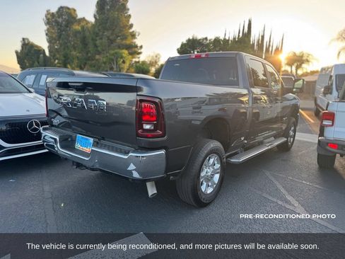 Used 2025 RAM 2500 Big Horn AWD/4WD image 8