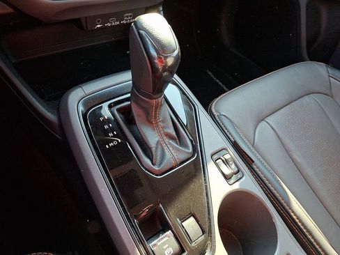 Used 2024 Subaru Crosstrek 2.5i Limited w/ Popular Package #4A image 16