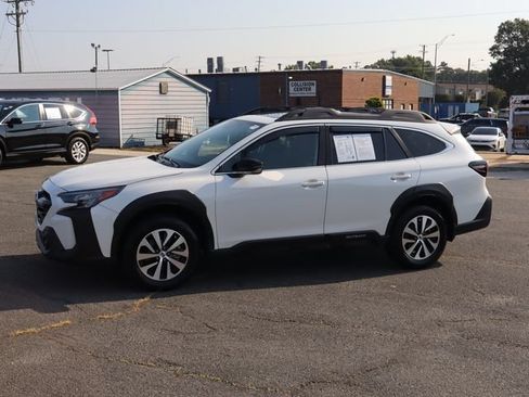Certified 2025 Subaru Outback Premium AWD/4WD image 5