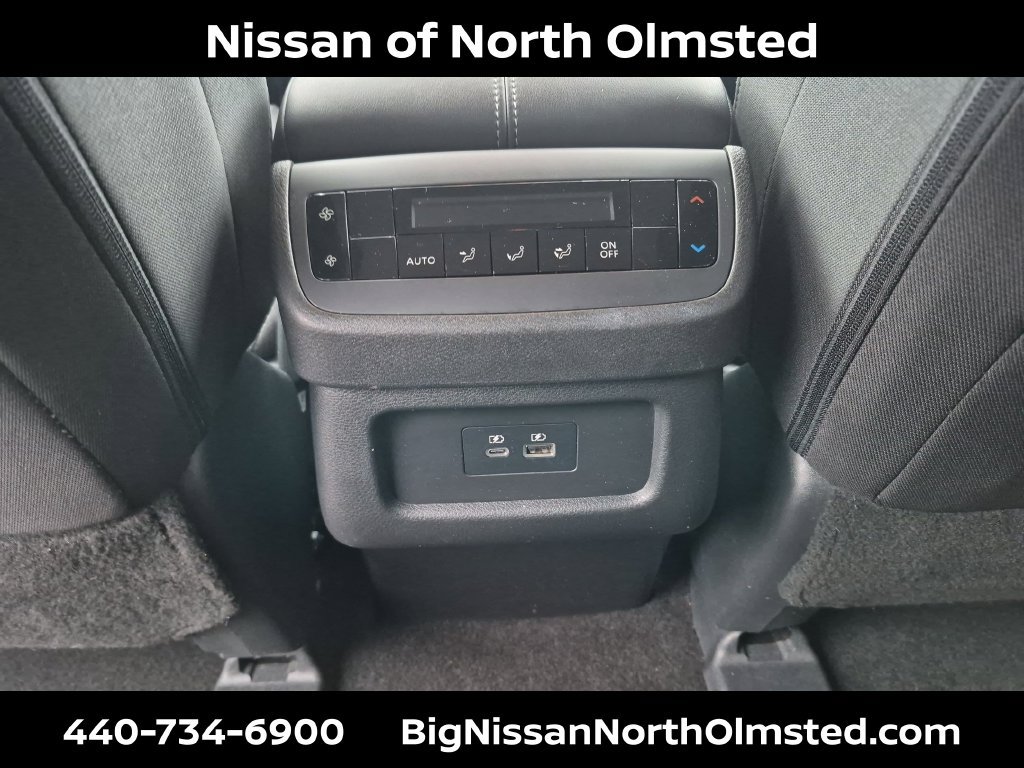 Certified 2024 Nissan Pathfinder SV AWD/4WD image 20