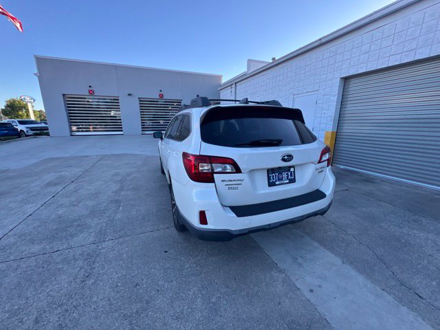 Used 2017 Subaru Outback 3.6R Limited AWD/4WD image 16