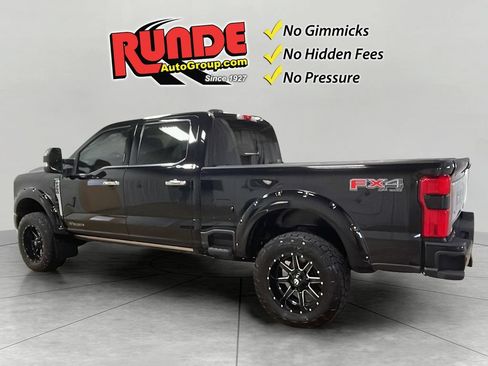 Used 2023 Ford F250 Platinum AWD/4WD image 4
