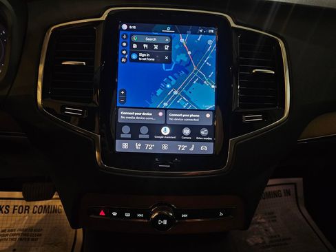 Certified 2023 Volvo XC90 B6 Plus AWD/4WD image 21