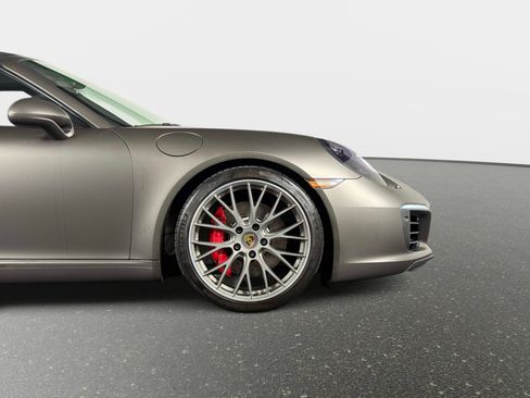 Used 2017 Porsche 911 Carrera S RWD image 4