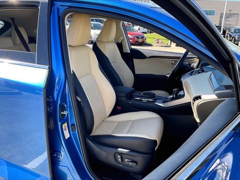 Used 2016 Lexus NX 300h FWD w/ Luxury Package image 8
