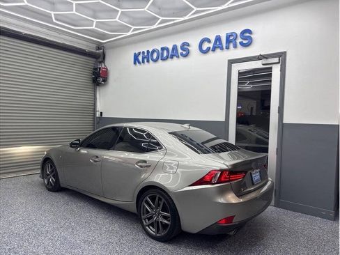 Used 2015 Lexus IS 250 w/ F-Sport Package RWD image 3