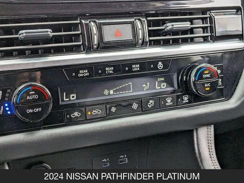 Used 2024 Nissan Pathfinder Platinum FWD image 24